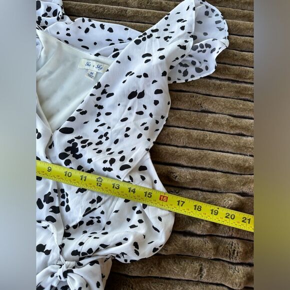 🎉5 for $45  🎉She Sky Romper Jumpsuit Women Size M White Black - Picture 6 of 7